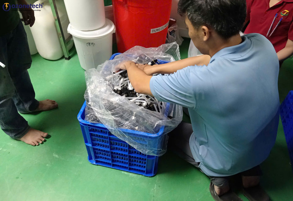 may-ozone-diet-khuan-chi-tiet-nhua-san-xuat-my-pham